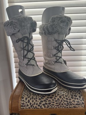 KHOMBU GORGEOUS WOMEN'S GRAY SUEDE SZ 9M LACE UP WINTER BOOTS, EXCELLENT & CLEAN