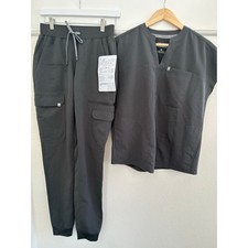 NWOT Fabletics Womens XS Tall Onyx Evoke Cargo Joggers XS Scrub Top READ