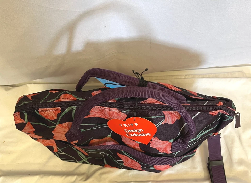 Tripp Express Poppy Large Holdall Duffle Bag Floral Design Multi Colour - Image 3 of 4