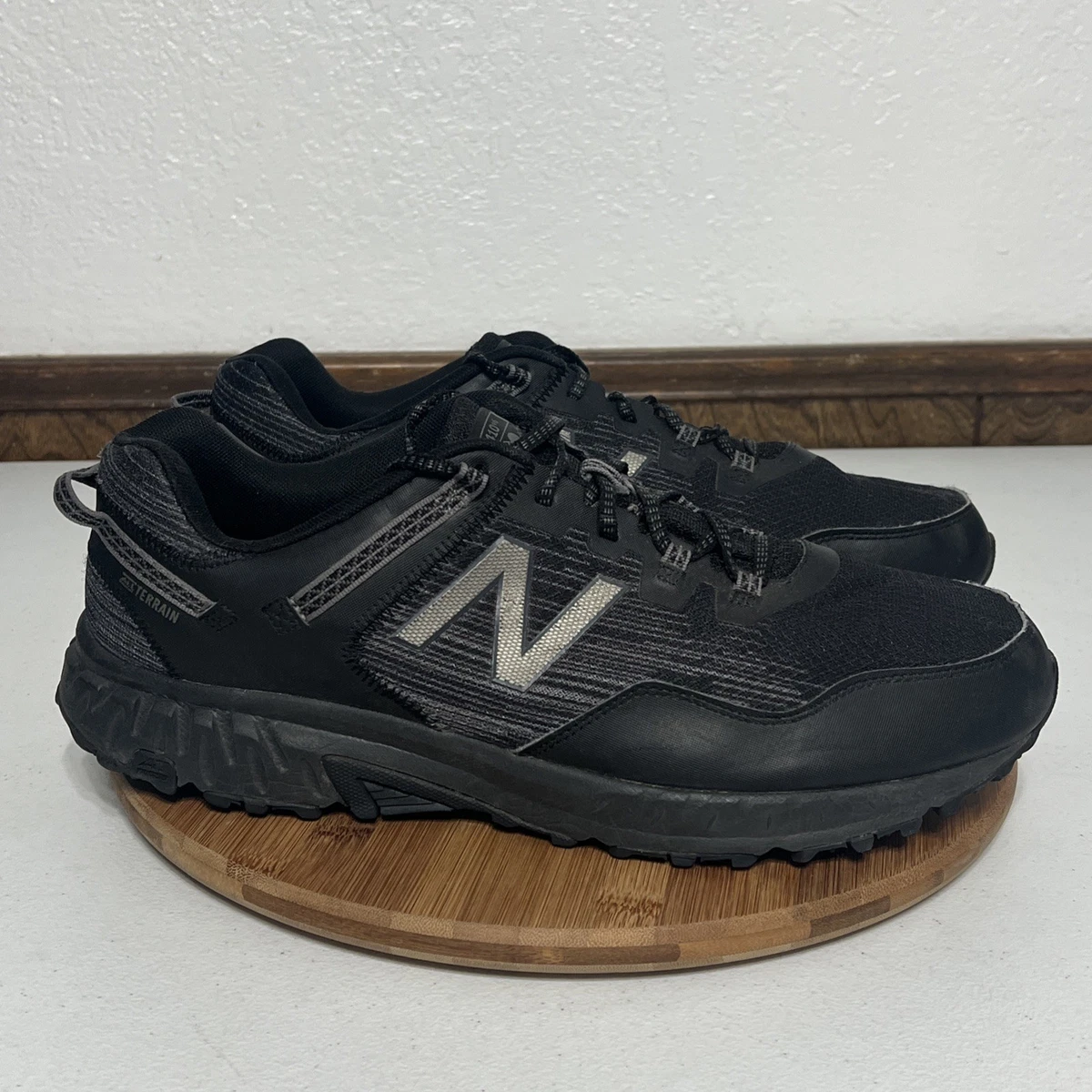 New Balance 410v6 Trail 4E Wide Black for Sale  display picture 1