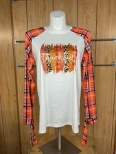 Unknown Brand White With Thankful on Front  And Fall Plaid Sleeves Size XL