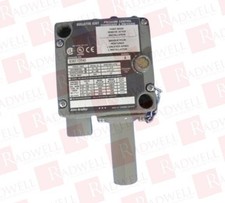 ALLEN BRADLEY 836T-T254J / 836TT254J (USED)