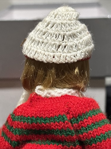 Vintage 8,5" Puppe Porzellan Weihnachten Sommersprossen Junge Mädchen passende blaue Augen - Bild 5 von 11