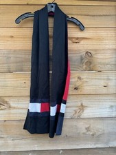 Tommy Hilfiger Logo Scarf Unisex Fall/Winter Scarf