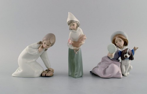 Lladro, Spain. Three porcelain figurines. 1970/80s.