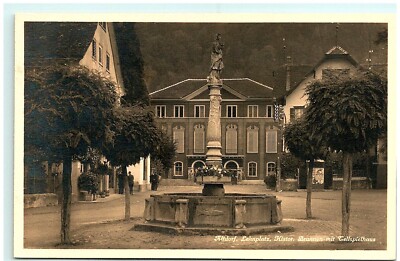 S02-6216, ALTDORF, LEHNPLATZ, HISTOR. BRUNNEN MIT CELLSPIELLHAUS, RPPC
