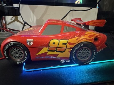 Disney Pixar Cars Lightning McQueen 7” Portable DVD Player C7100PD