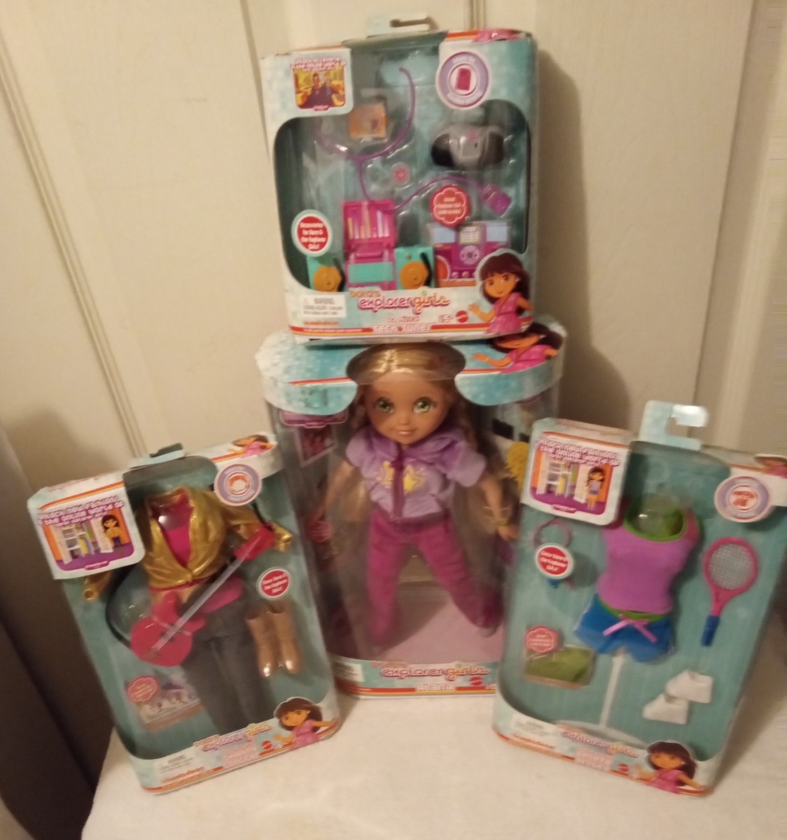 1534 Dora's Explorer Girls Alana & 2 Fashion Charity Concert