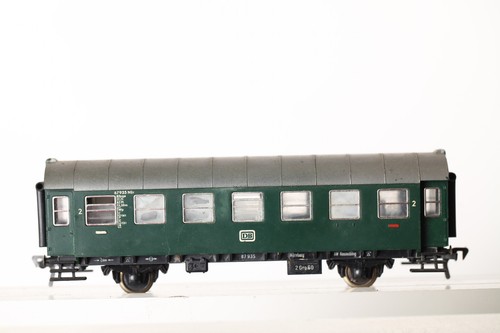 Fleischmann H0 Personenwagen 2.Kl. DB 87 935 grün (352853) | Condition: Gebraucht
