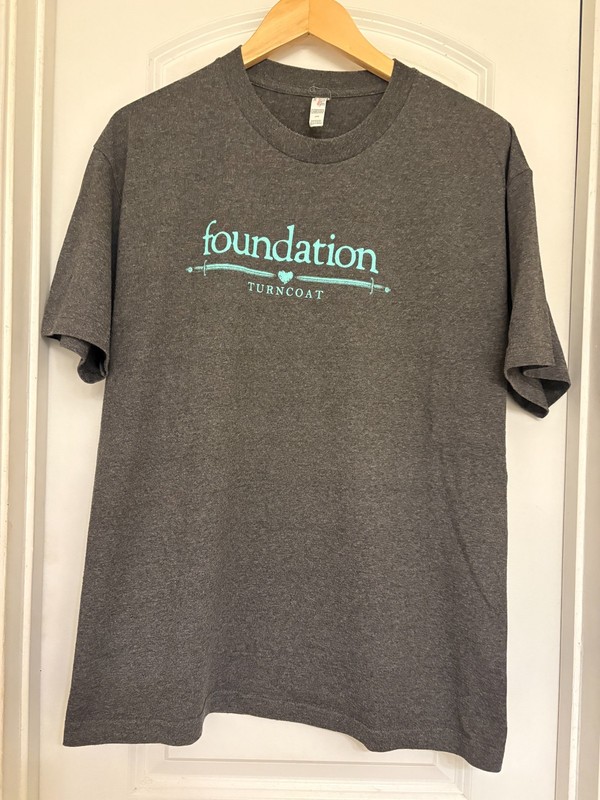 Foundation Turncoat tshirt grey sz L