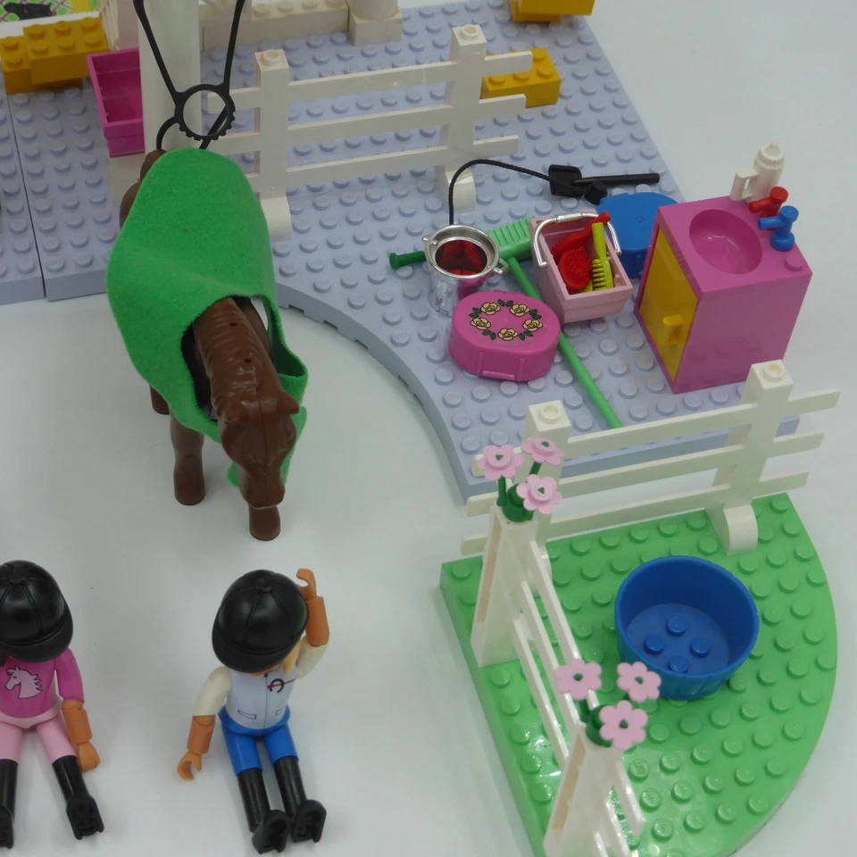 Lego 5871 Belville Recreation Riding Stables Rare Complete no Orig Instr or Box - Bild 4 von 4