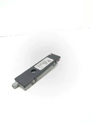 MERCEDES-BENZ C W204 Antennenverstärker  A2048205589 2.99 Diesel 165kw 25053549