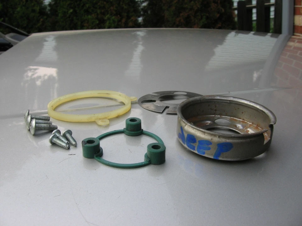 👌JEEP CHEROKEE WRANGLER YJ 3 RADIOS VOLANTE BOCINA BOTÓN MONTAJE HARDWAR Foto 2 de 3