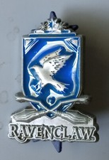 Ravenclaw 2 Brooms Pin. Harry Potter. Universal Studios. 1.75