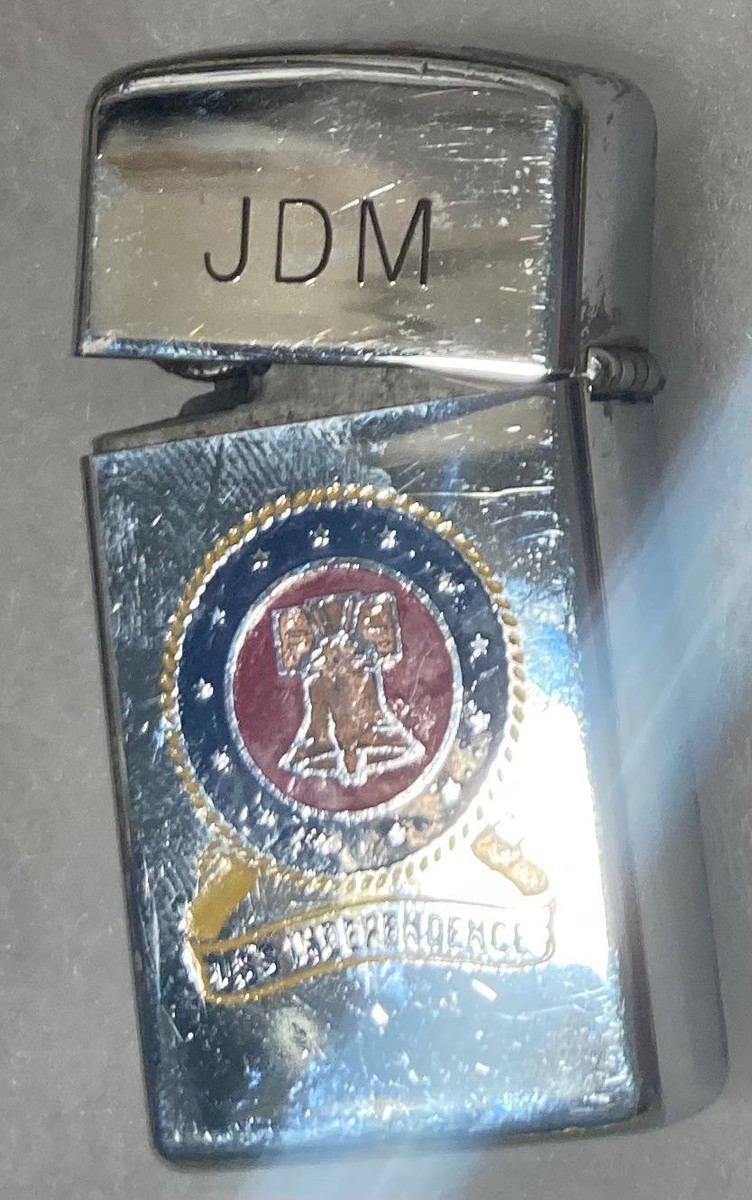 Vintage Metal Zippo Lighter, U.S.S. Independence CV-62 Vintage Metal Zippo Lighter, U.S.S. Independence CV-62