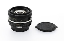 Nikon Nikkor 20mm f/4 non-AI – N°115575 – Bon état – Avec bouchons
