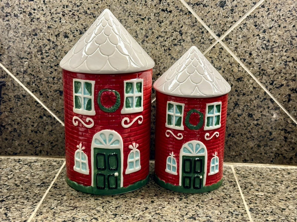 10 草莓街堆叠量杯虹彩圣诞屋粉色 — 第 3/4 张图片