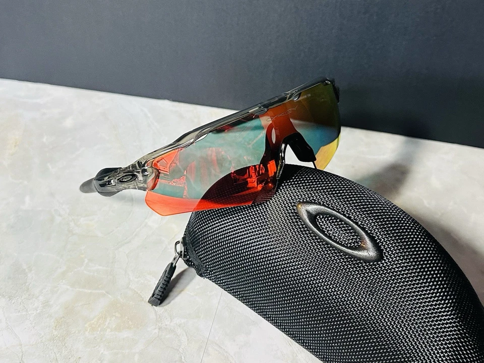 Oakley Radar Ev Path 9275 Grey Ink/Red Prizm Sunglasses Including Case - Image 4 of 4