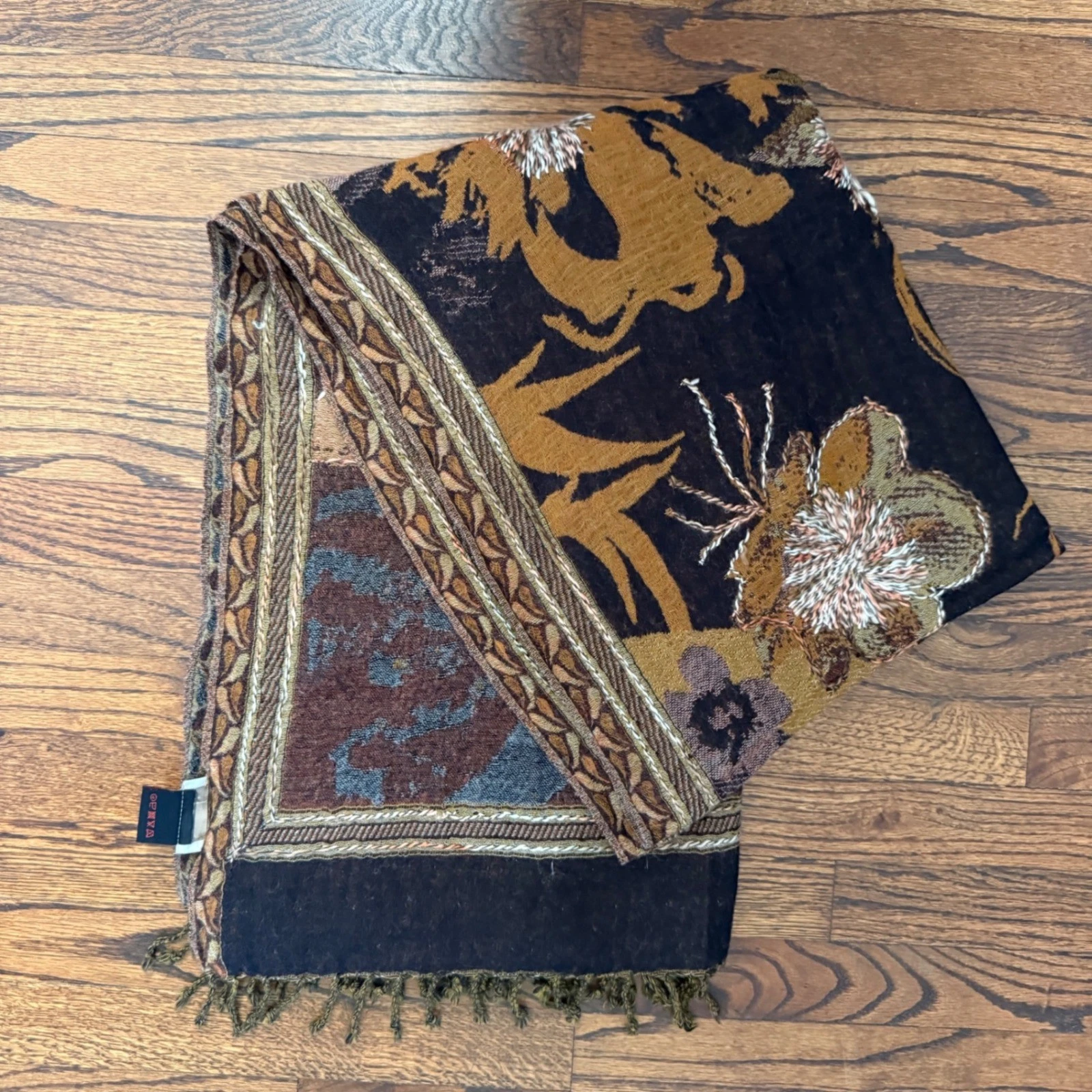 Malini Womens 100% Wool Floral Scarf Shawl Fringe Embroidery 70X25 Vintage