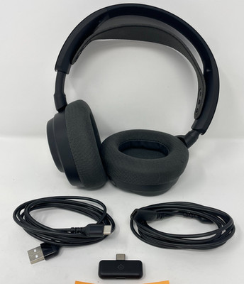 SteelSeries Arctis Nova 7 Black Wireless Gaming Headset with Dongle & Cables