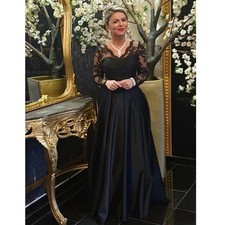 Elegant Mother Of The Bride Dresses Long Sleeves Black Satin Floor Length