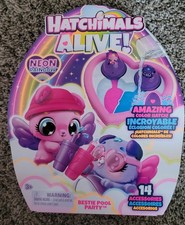 Hatchimals Alive, Neon Rainbow Bestie Pool Party with 2 Figures 14 Accessories