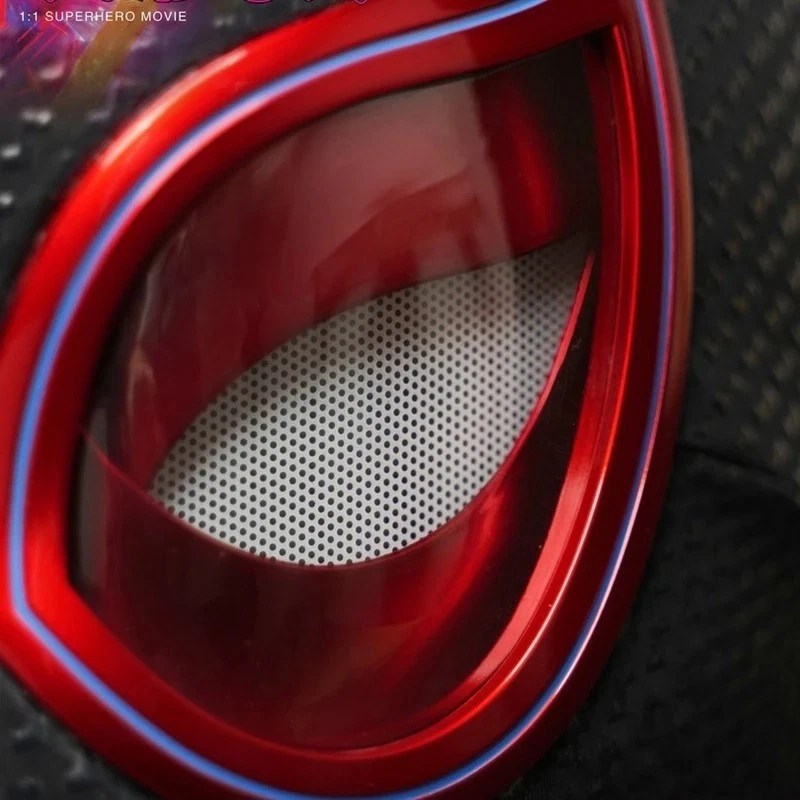 Mascara Miles Spiderman Headgear 1:1 Cosplay Moving Eyes Electronic Mask Remote - Image 3 of 4