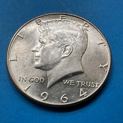 1964-P, U.S.🇺🇸 Kennedy Half, 90% Silver content, Uncirculated condition