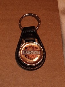 Vintage Harley-Davidson genuine grain leather keyring key fob keychain Old Stock