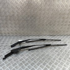 Mercedes-Benz SLC R172 Vorderwischer Arms A1718200640 RHD 2018 30716377