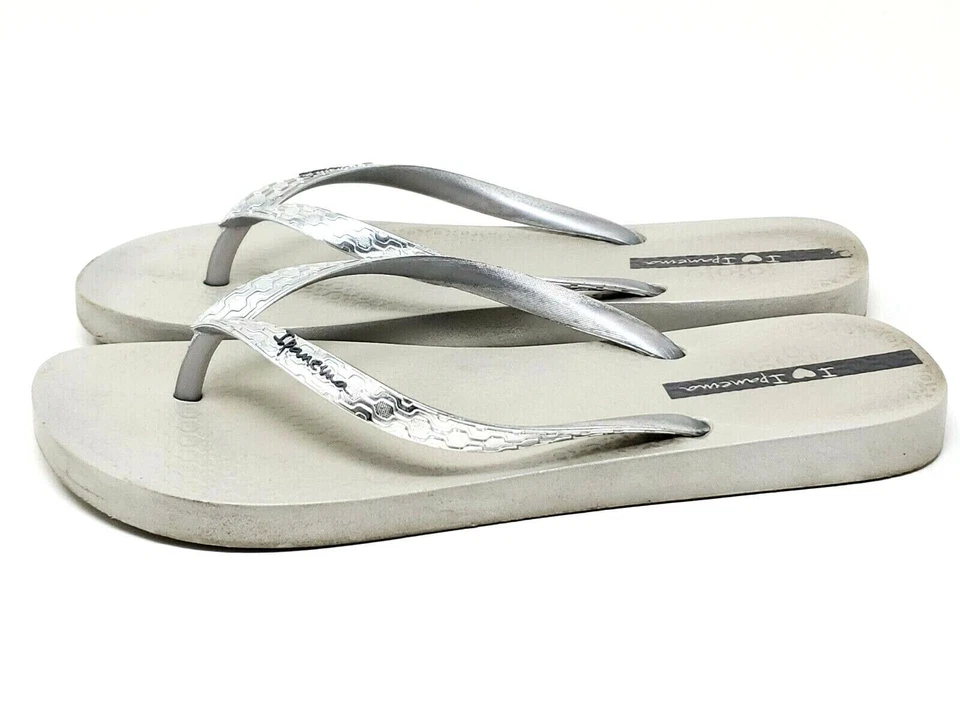 Chanclas Ipanema plateadas glamurosas para mujer - talla 8 Foto 2 de 4