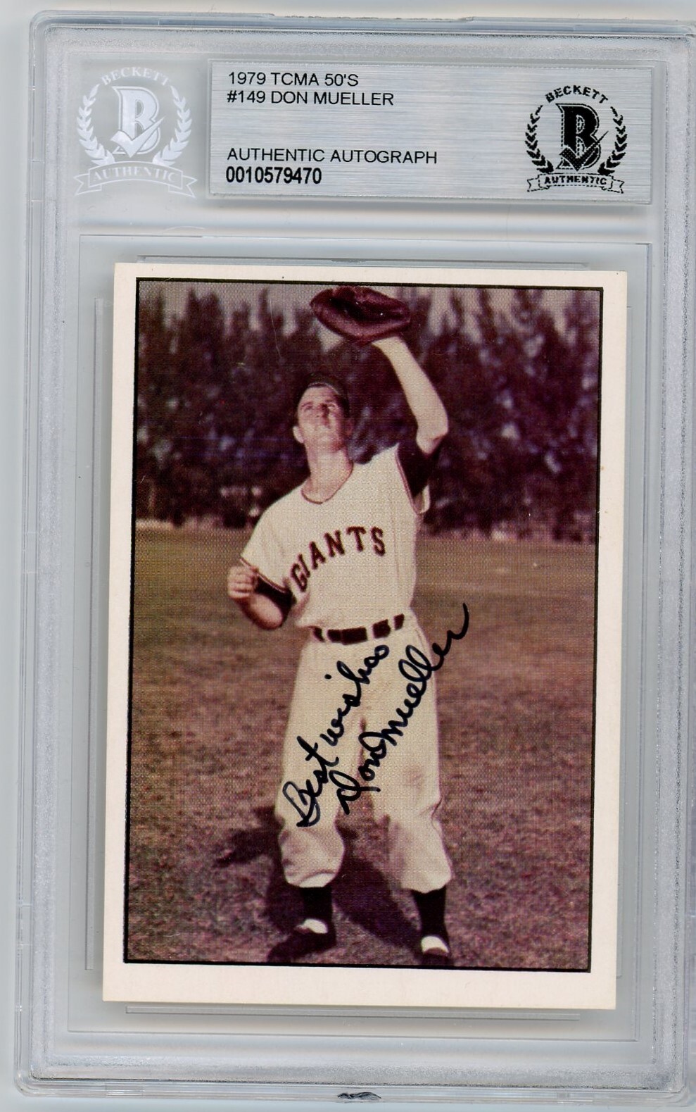 Don Mueller Autographed 1979 TCMA Card Beckett BAS Certified