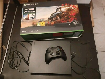 Microsoft Xbox One X 1 TB inkl. Controller, gebraucht