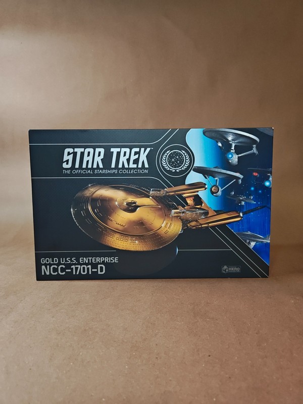 Eaglemoss Star Trek XL Gold U.S.S. Enterprise NCC-1701-D Limited Edition Ship