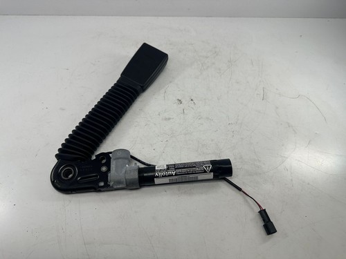 BMW 5 F10 F11 2011 Rechts Gurtschloss vorne 9115306 ATA74058