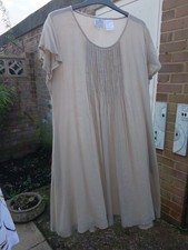 Masai Tunic M New Condition Great For Spring, Summer Lightweight Perfect To Pack