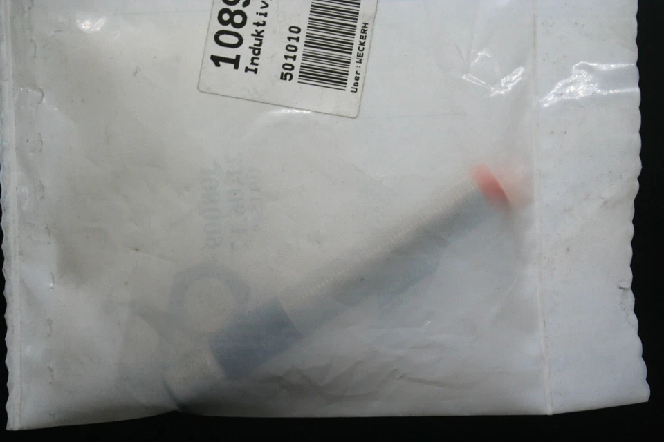 One (1) ifm efector100 IF5579 Inductive Sensor 10...30V DC Germany NEW - Image 4 of 4