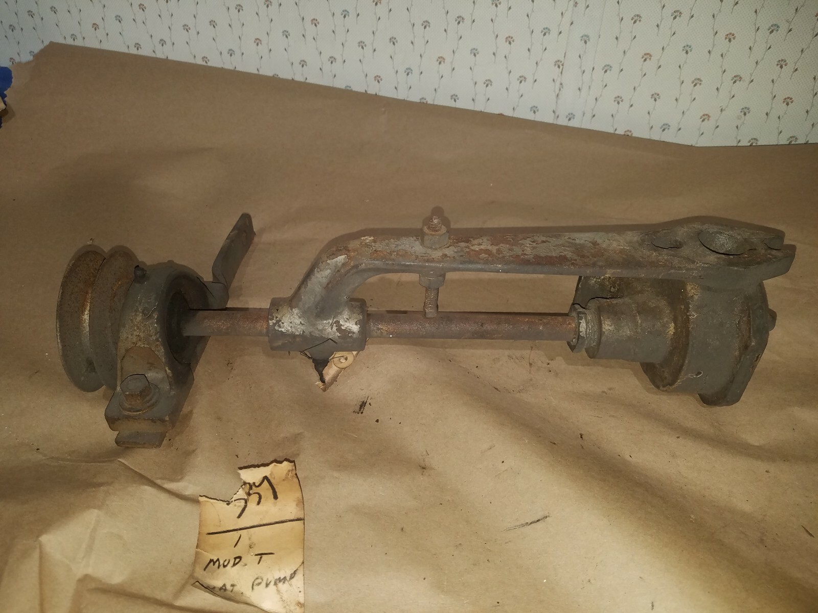 Ford Model T Water Pump with Bracket 5 eBay