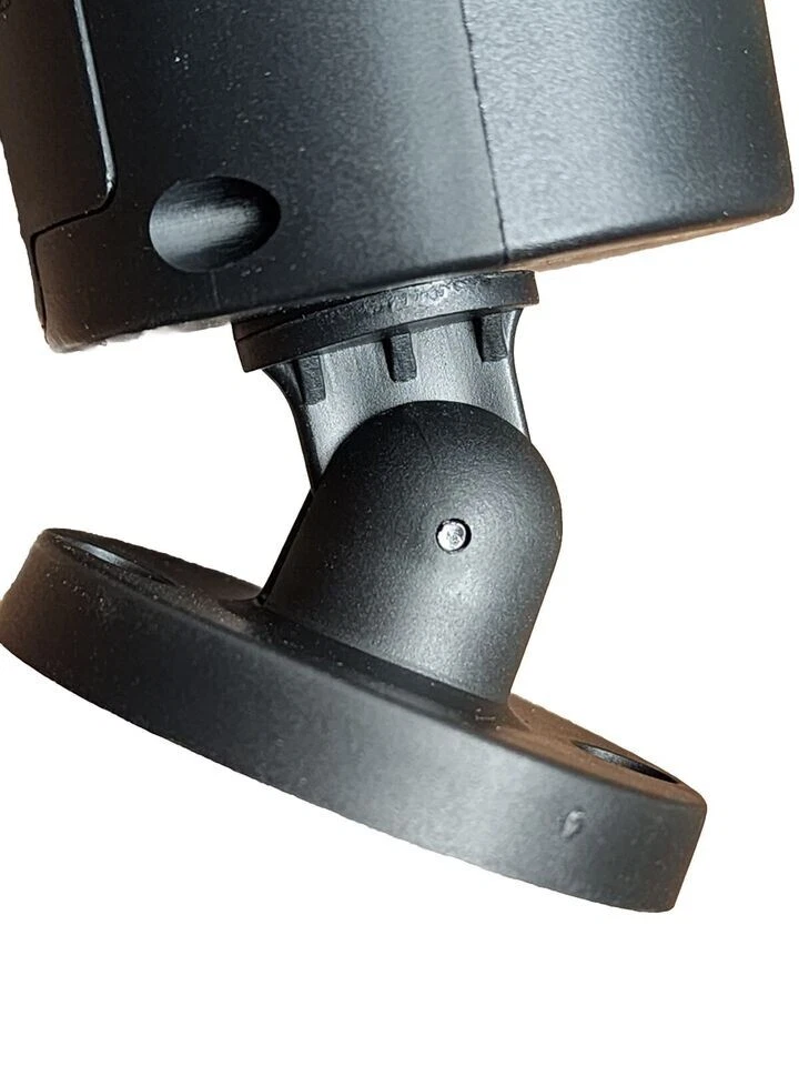 4 Pack Simulated Security Camera Indoor W/ Red Flashing Light Batteries Included - Image 2 of 4