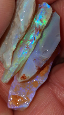 6 Coober Pedy Seam Opal Rubs/Rough Parcel 12.06cts Multicolour Fires A