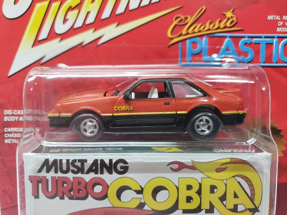 Ford Mustang 1987 Johnny Lightning 5,0 Turbo Cobra réplica de plástico clásico Foto 2 de 4