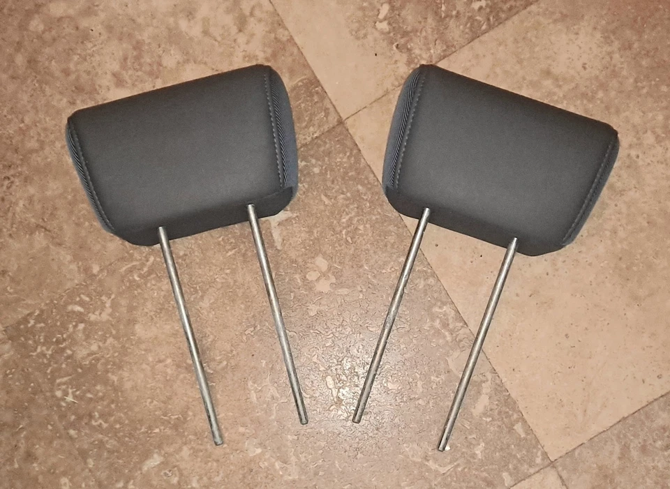 2003-2006 Honda Element Rear Seat Head Rest Set of 2 Gray 2004 2005 (A) — 第 2/4 张图片