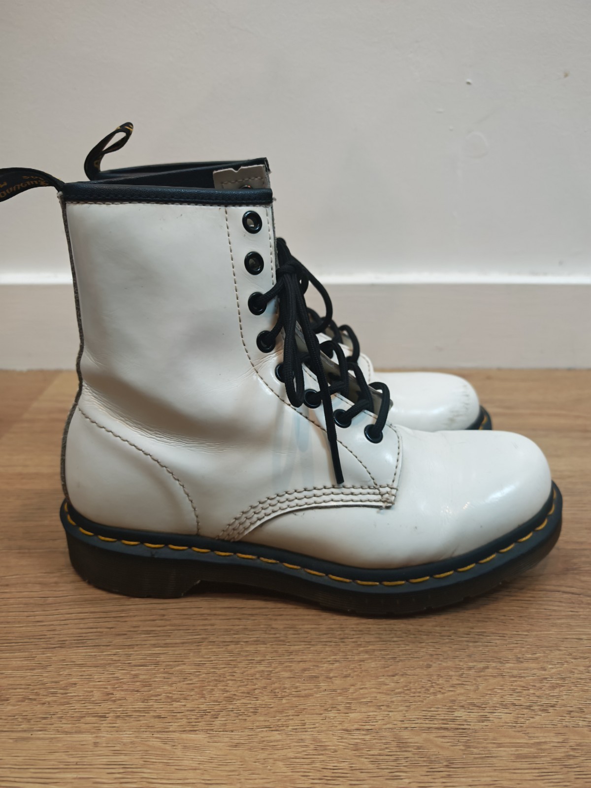 Dr. Martens 1460 White Patent Lamper Leather Lace Up Boots UK 5 EU 38 Women's image 4