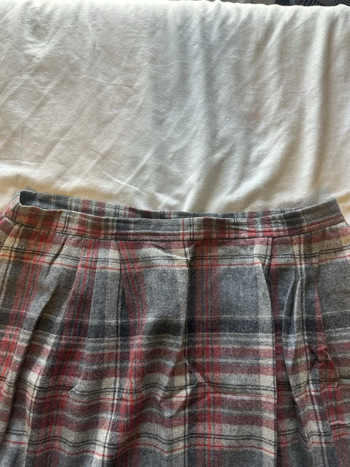 Falda Pendleton Vintage 100% Lana Gris Rojo Rayas Cuadros Talla 18 Academia MiUSA Foto 4 de 4