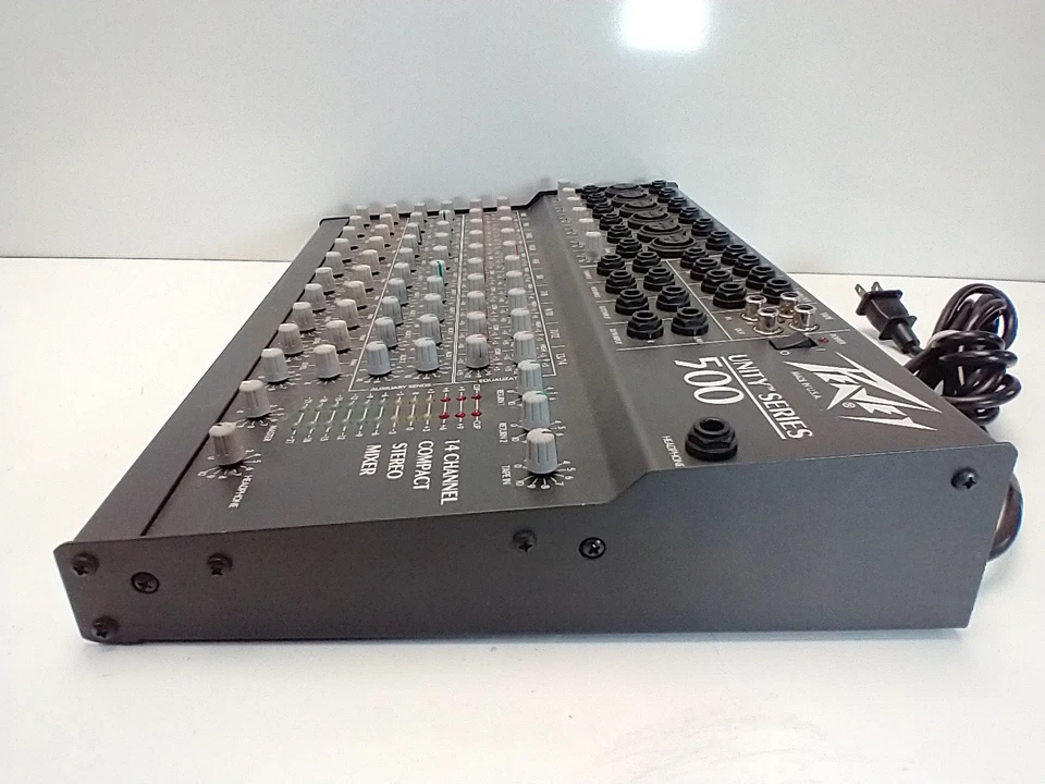 Peavey Unity Series 500 Mixer - 14 Channel Compact Stereo Mixer Black USA Made - Image 2 of 4