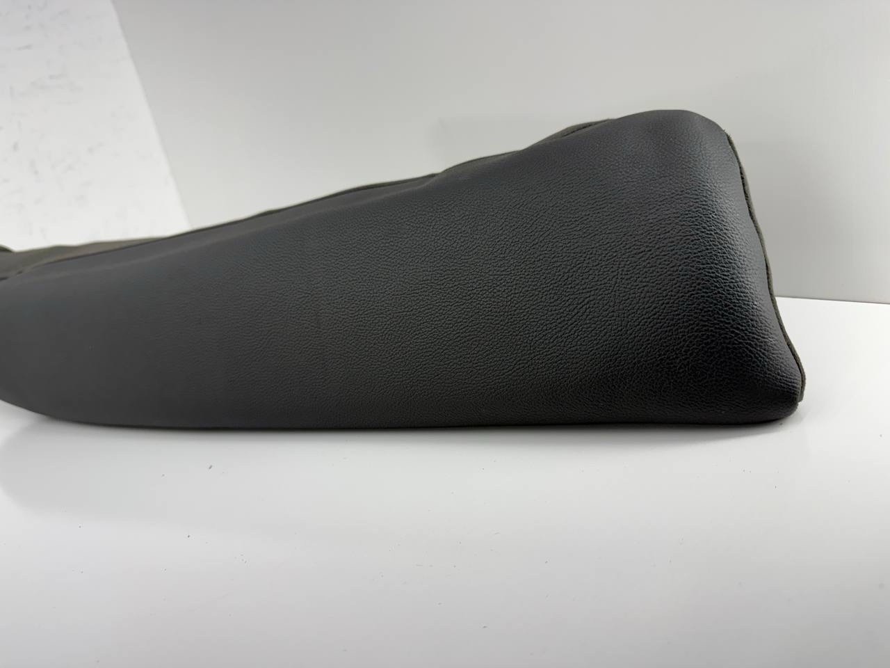 2014-2021 MASERATI GHIBLI Q4 REAR Right SIDE SEAT BOLSTER CUSHION BLACK 