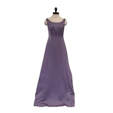 DAVID'S BRIDAL Beaded Floral V-Back Formal Gown Purple Size 2 NWT