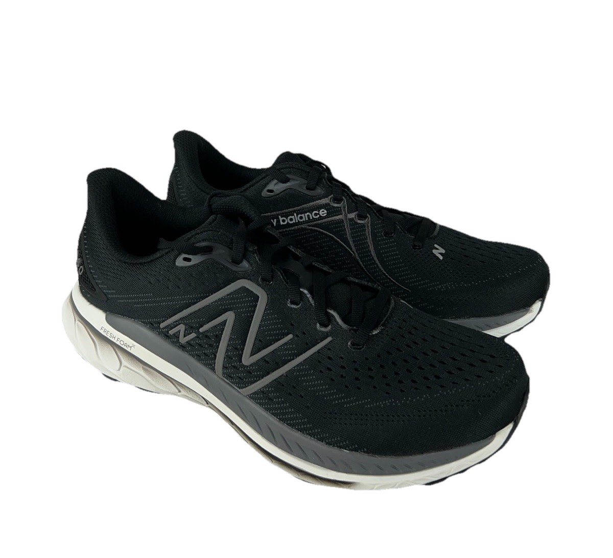 NEW New Balance Fresh Foam x 860v13 Black Running Shoes Mens  display picture 1