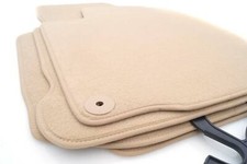 NEU Fußmatten Porsche Cayenne (2002-2010) Velours Autoteppich Beige 4-teilig NEU Fußmatten Porsche Cayenne (2002-2010) Velours Autoteppich Beige 4-teilig