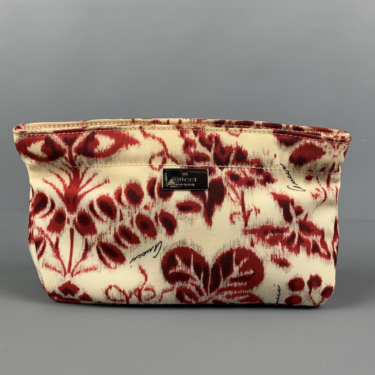 GUCCI by TOM FORD SS 2000 Red Beige Abstract Floral Canvas GUCCI by TOM FORD SS 2000 Red Beige Abstract Floral Canvas